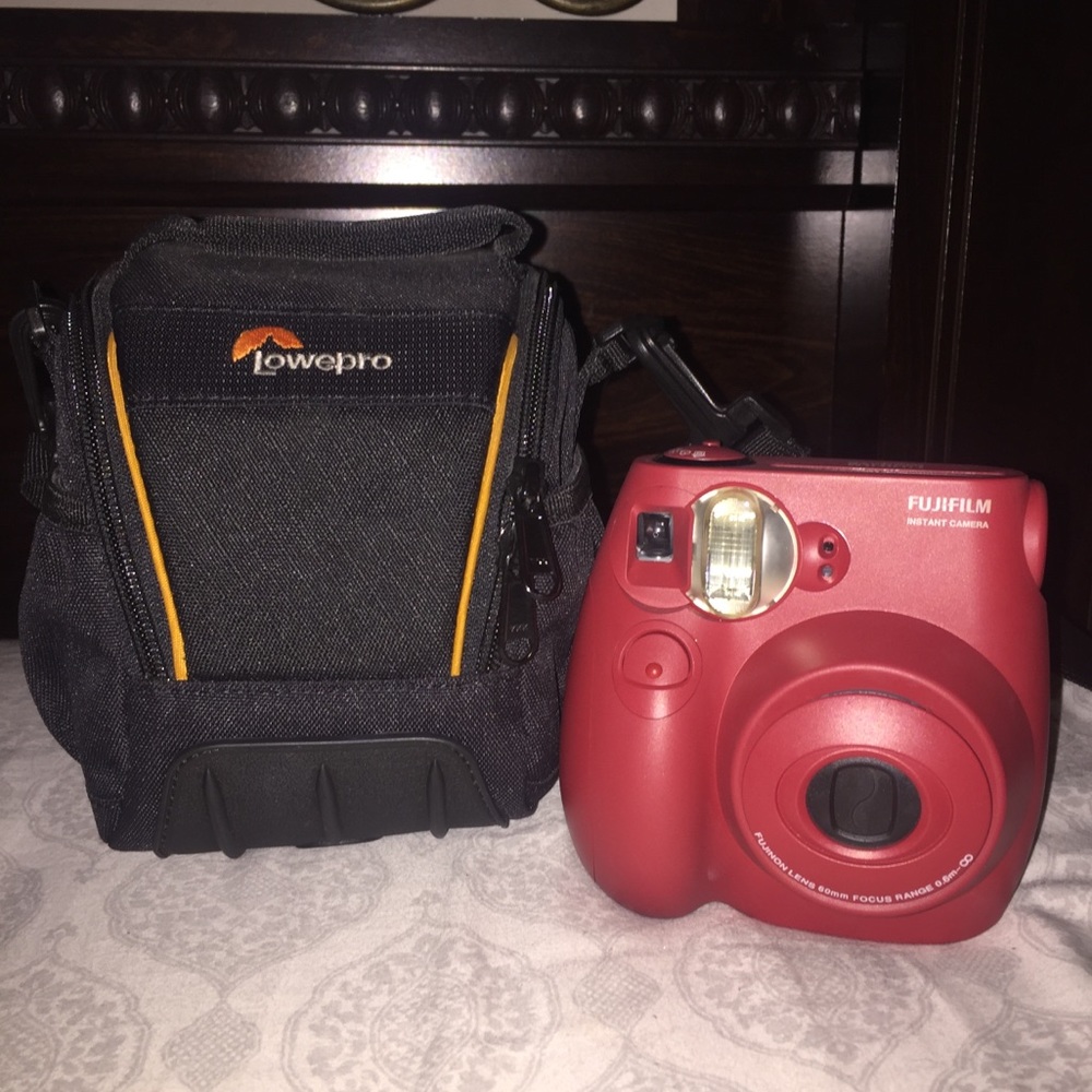 Fuji Film Camera // bag included